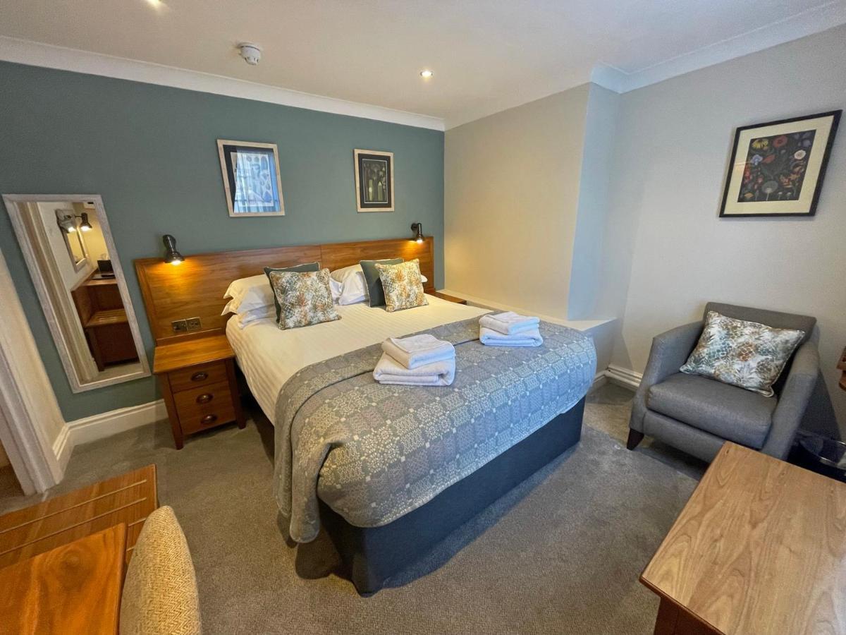 Hotel The Ship Parkgate  Esterno foto